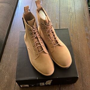 Sorel HI-Line Lace boots